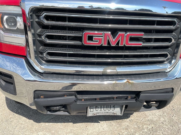 2015-gmc-sierra-2500hd-image-74