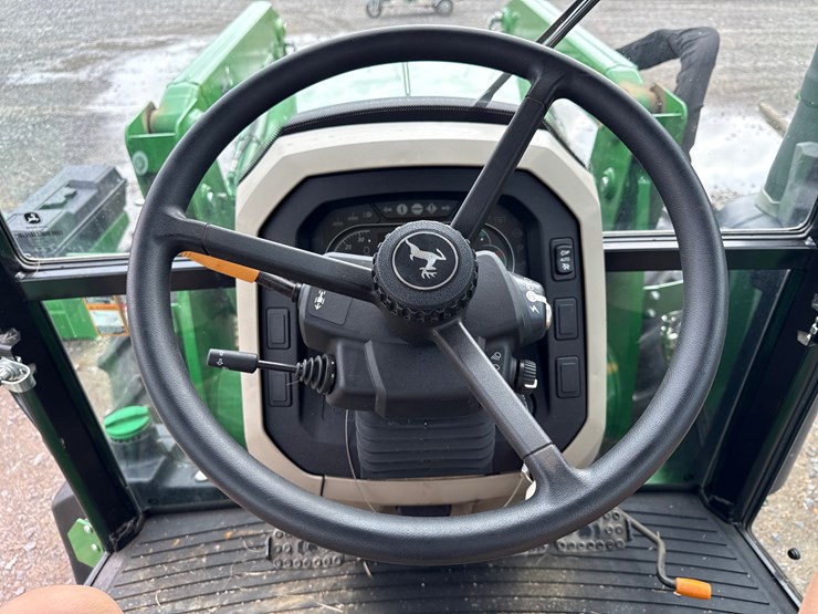 john-deere-5100e-image-41