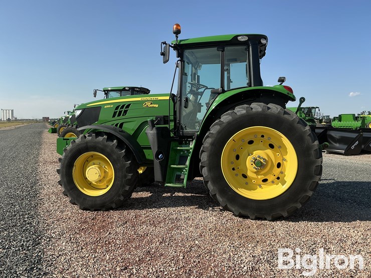 2022-john-deere-6155m-image-8