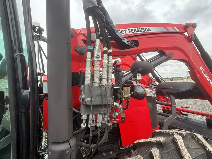 2022-massey-ferguson-4710-image-49