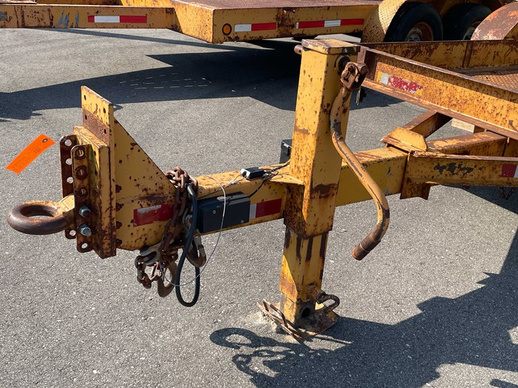 #13338-•-1991-butler-tilt-bed-trailer-(has-wi-title)-image-9