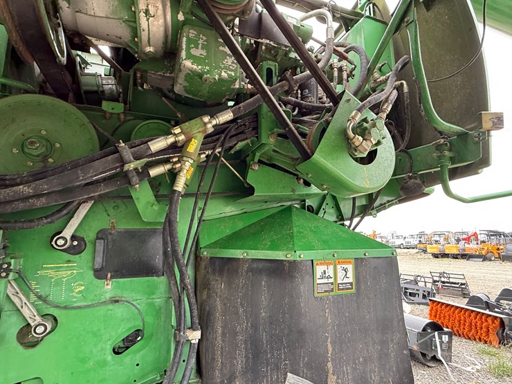 john-deere-9760-sts-image-95