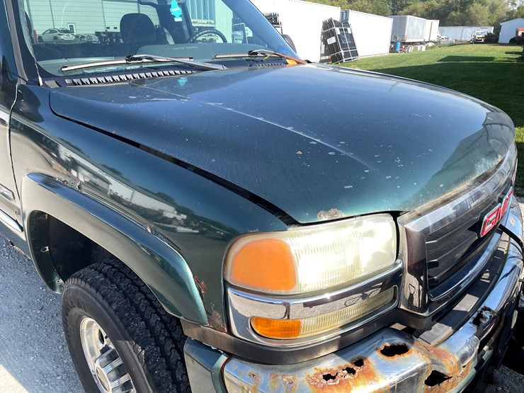2003-gmc-2500-image-20