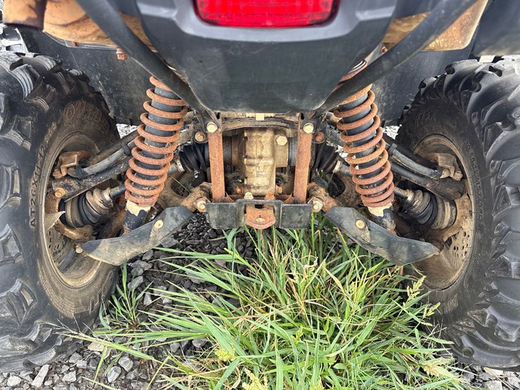 2010-yamaha-grizzly-550fi-image-6