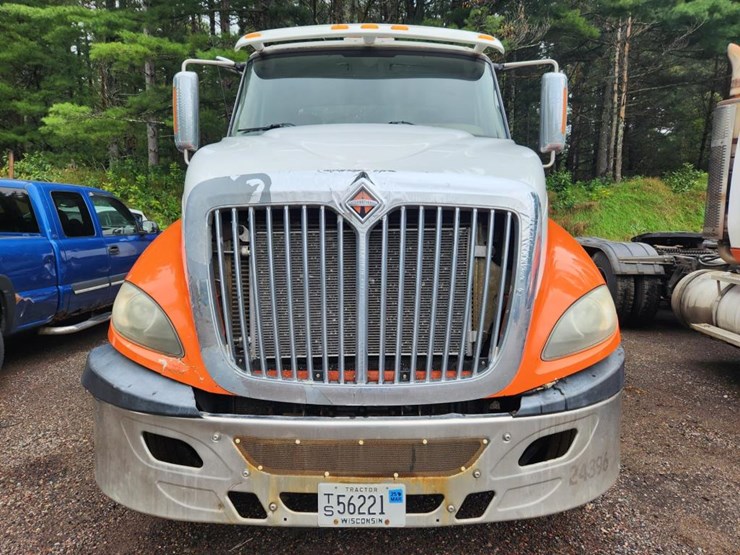 2011-international-prostar-image-7