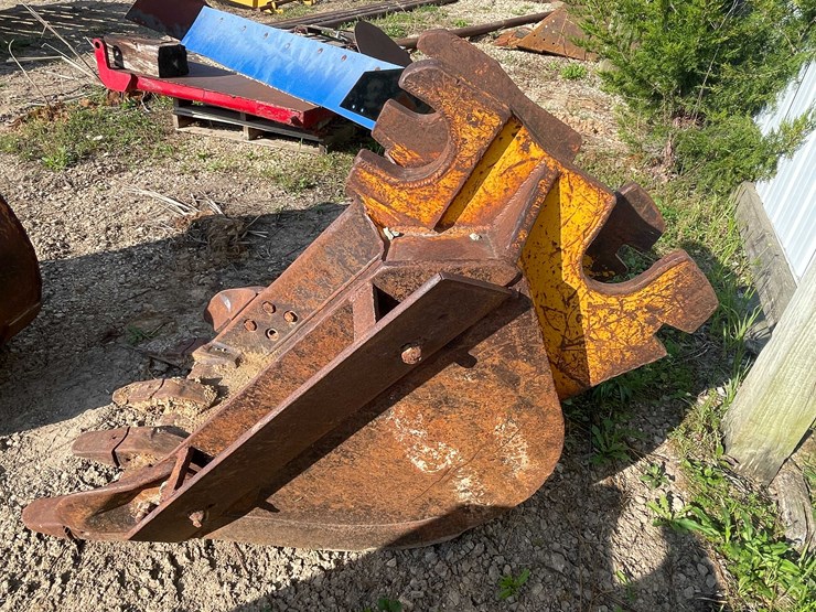 #13386-•-excavator-bucket-image-4