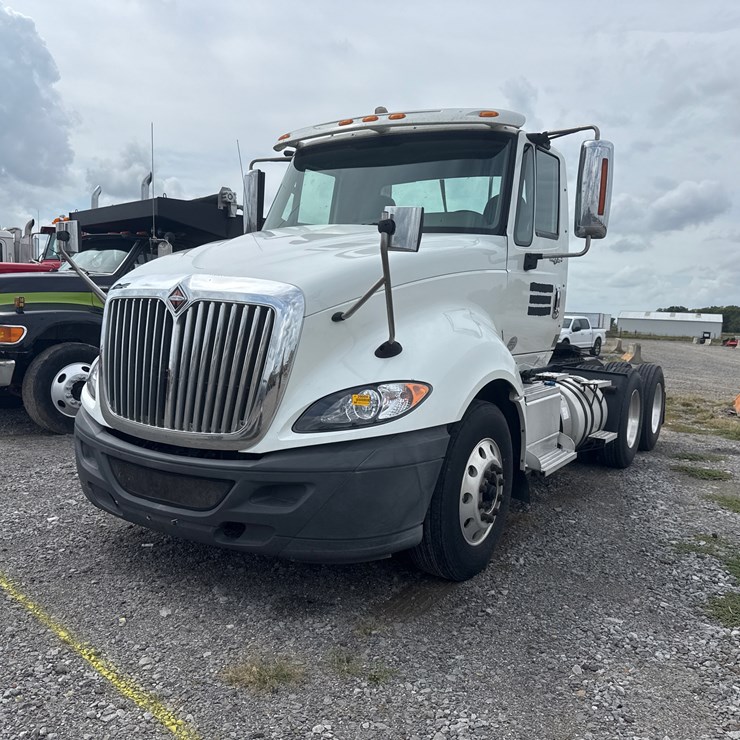 2015 INTERNATIONAL PROSTAR