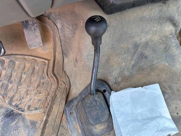 ford-f250-xl-image-29
