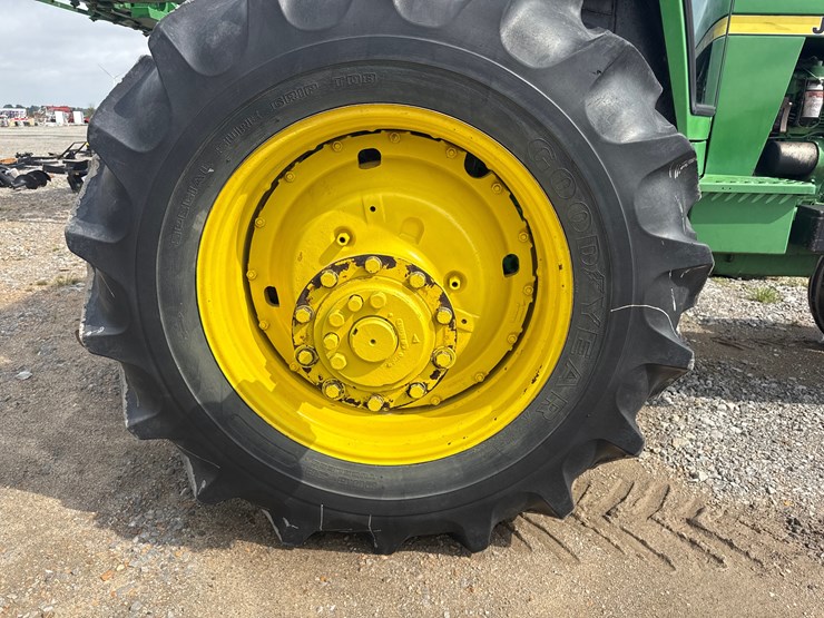 john-deere-4840-image-20