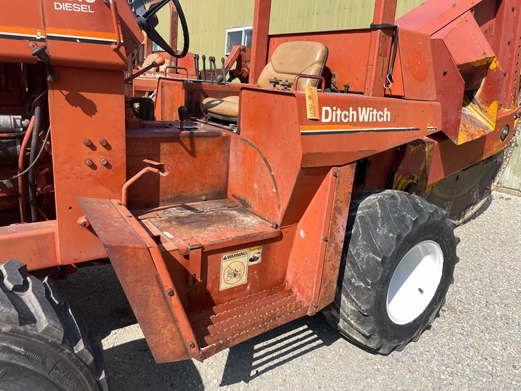 ditch-witch-6510-image-15