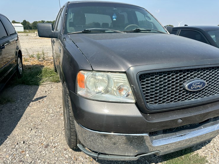 2005-ford-f150-image-27