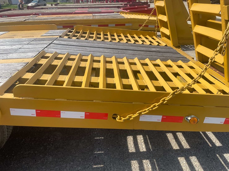 2000-custom-flatbed-image-30