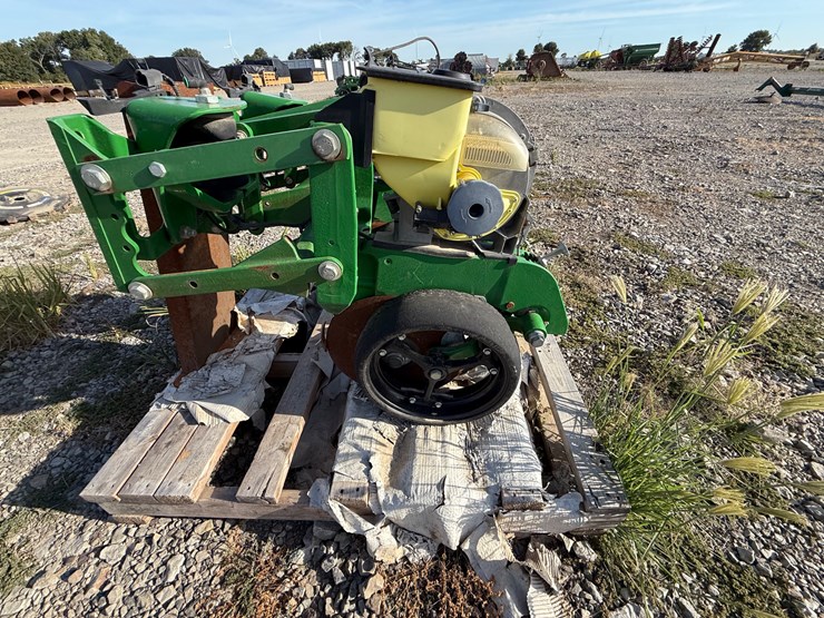 #9790-•-john-deere-twin-row-planter-unit-inv#:-9790-image-7
