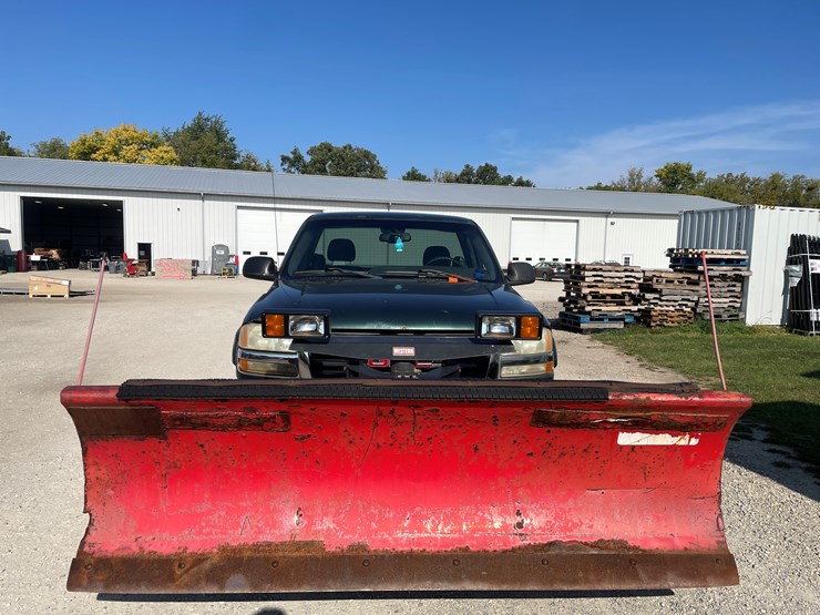 2003-gmc-2500-image-2