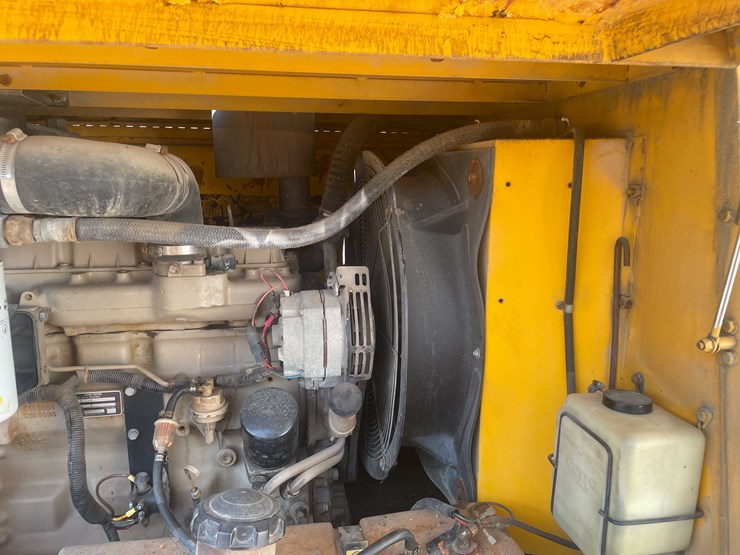 #13348-•-1992-atlas-corporation-tow-behind-compressor-image-54