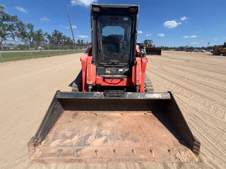 2019-kubota-svl95-2s-image-7