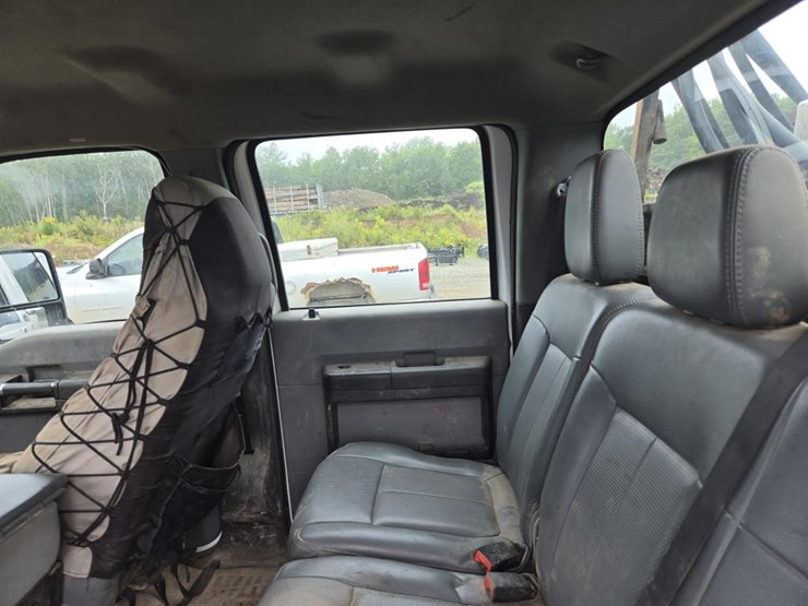 2011-ford-f550-image-49