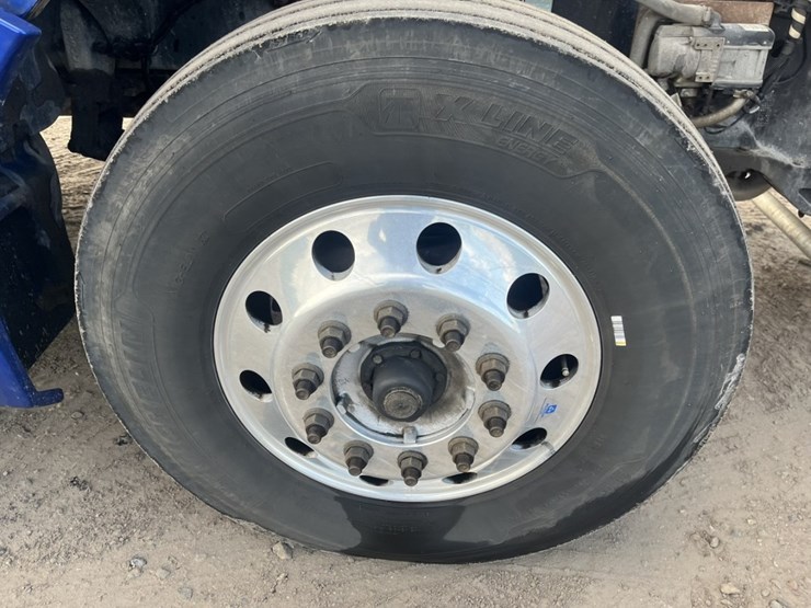 2020-kenworth-t680-image-154