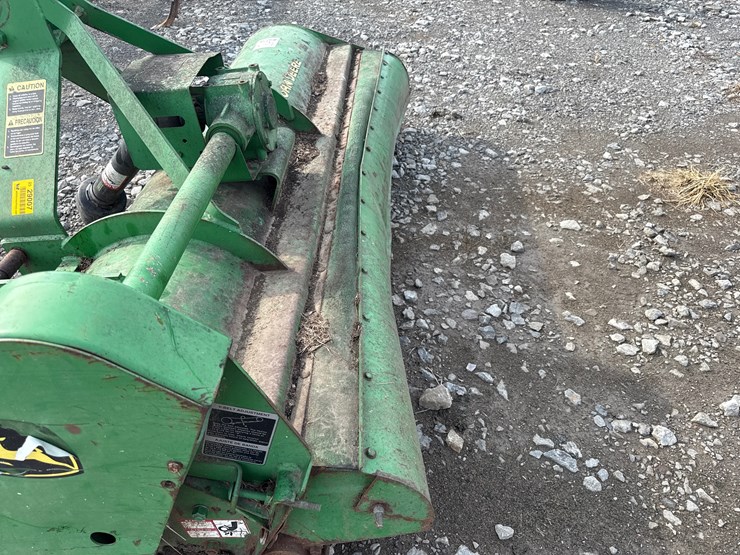john-deere-7-image-7