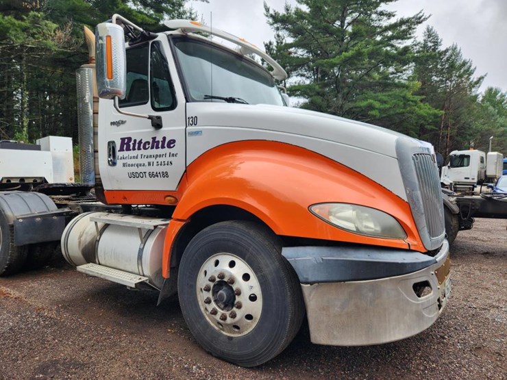 2011-international-prostar-image-15