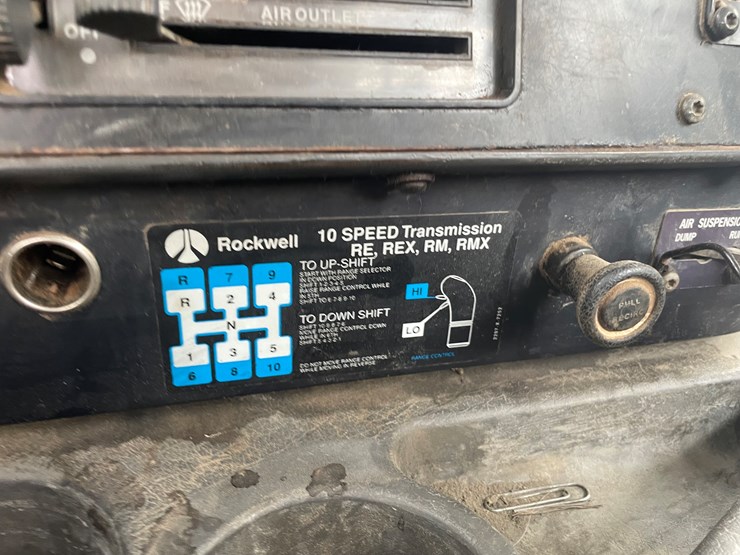 1998-cummins-m11-image-35