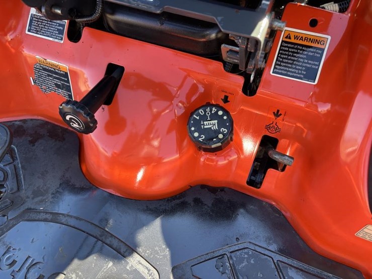2019-kubota-bx23s-image-37