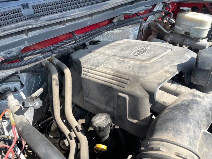 2015-gmc-sierra-2500hd-image-83
