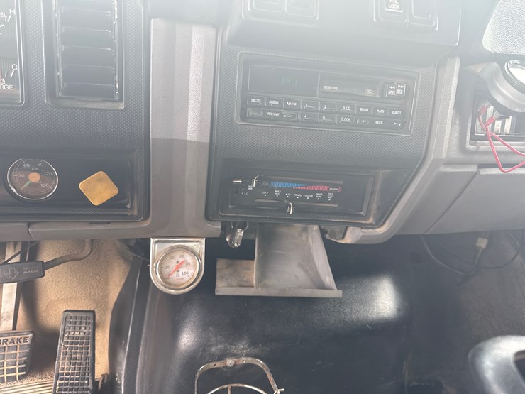 1996-ford-ft900-image-45