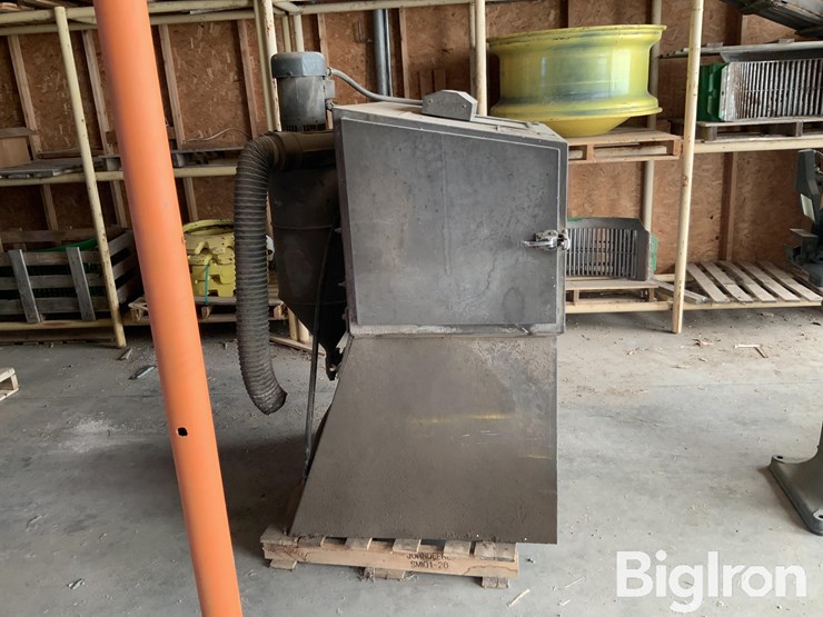 zero-mfg-b-300-f-blast-cabinet-image-4