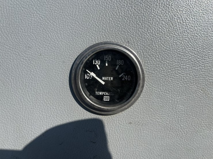 1996-freightliner-fl80-image-72