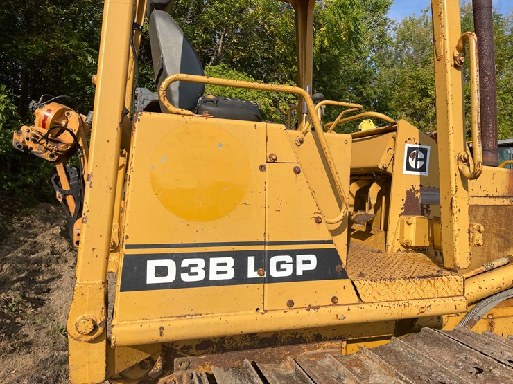 1987-caterpillar-d3-image-14