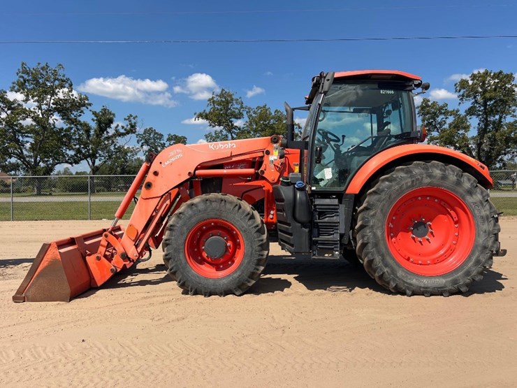 kubota-m7-152-image-1