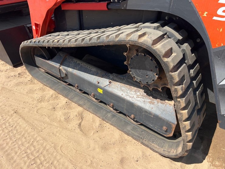 kubota-svl97-2-image-19