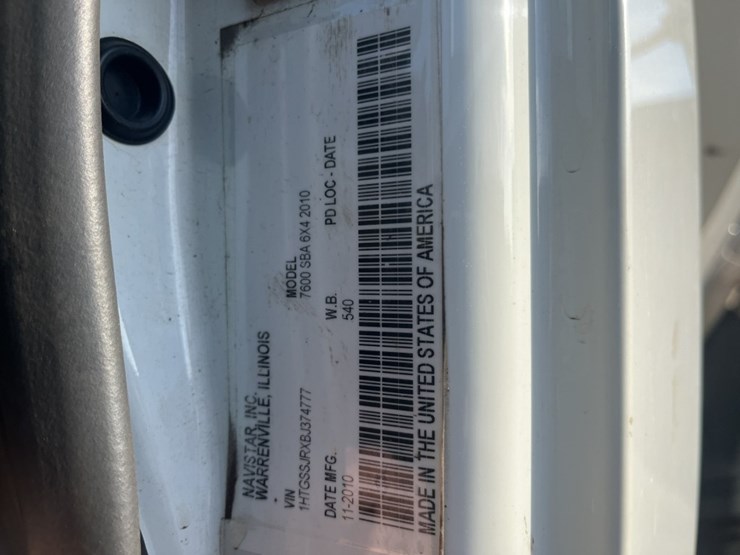 #1249-•-2011-navistar-7600-sba-6x4-2010-mixer-truck-image-148