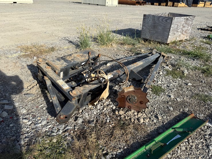 #23904-•-yetter-~15'-row-marker-image-4
