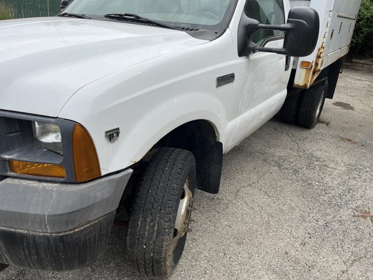 2005-ford-f350-image-9