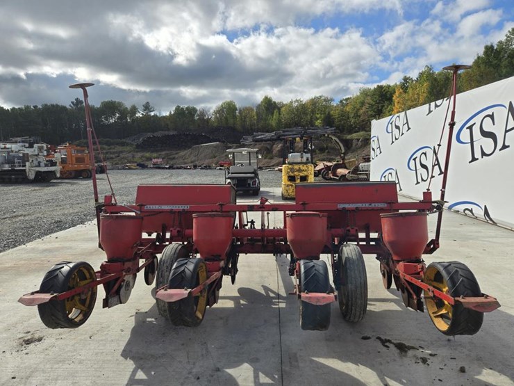 massey-ferguson-468-image-4