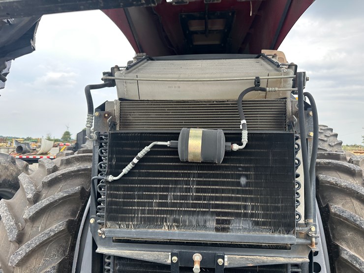 case-ih-340-image-47