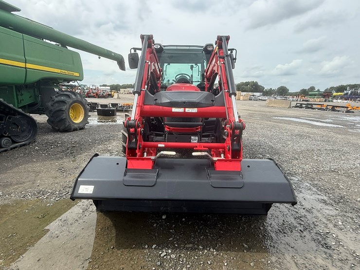 2022-massey-ferguson-4710-image-7
