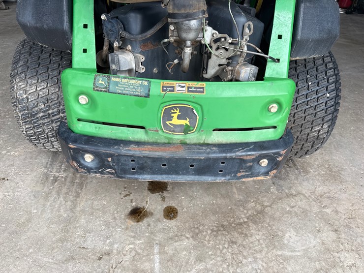 john-deere-z830a-image-7
