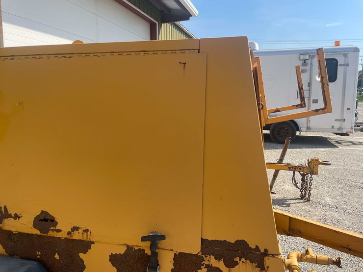 #13348-•-1992-atlas-corporation-tow-behind-compressor-image-17