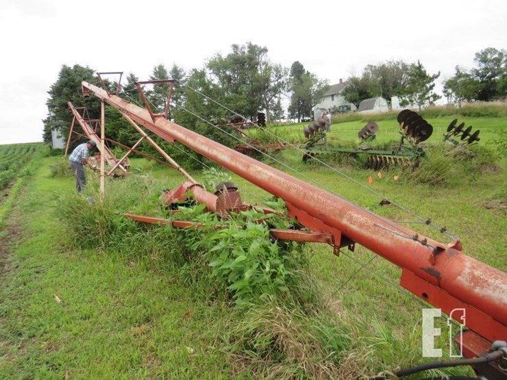sudenga-8"-x-56'-auger-27-image-2