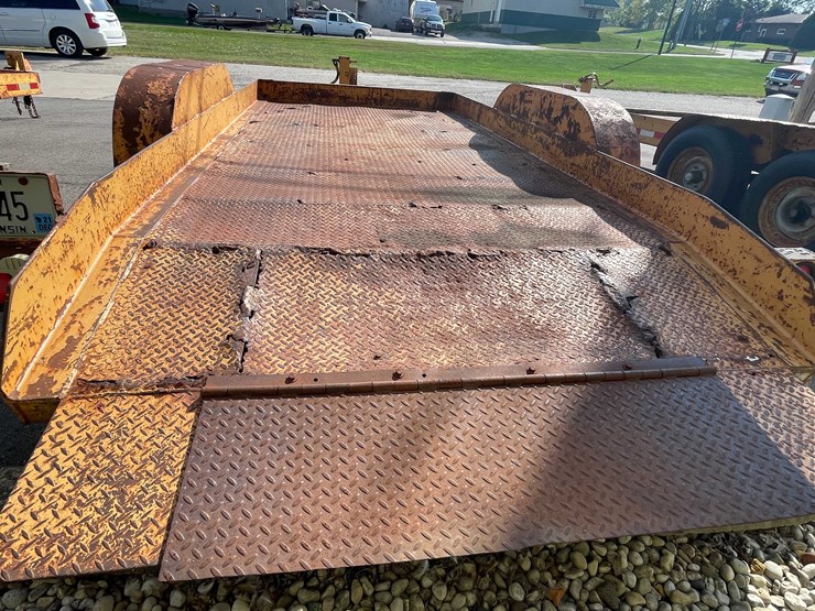 #13338-•-1991-butler-tilt-bed-trailer-(has-wi-title)-image-15