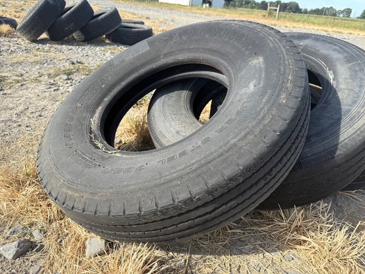 #5034-•-lot-of-(3)-miscellaneous-tires--inv#-5034-image-9