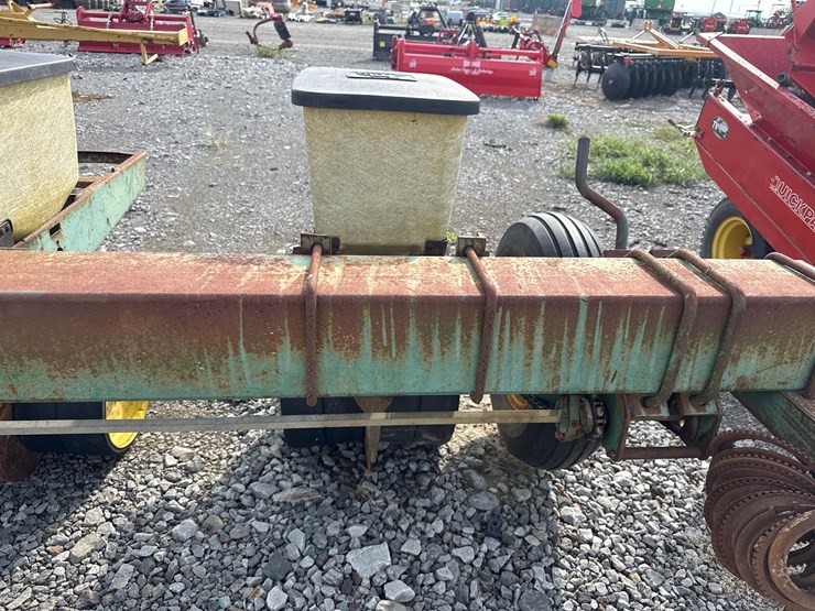 john-deere-7100-image-17