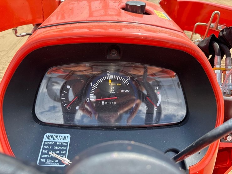 kubota-l2501-image-23
