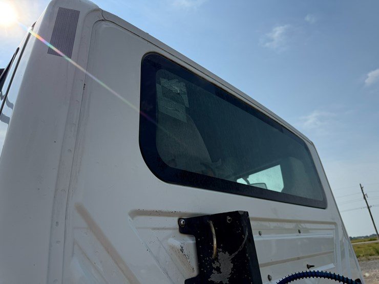 2006-international-durastar-4400-image-40