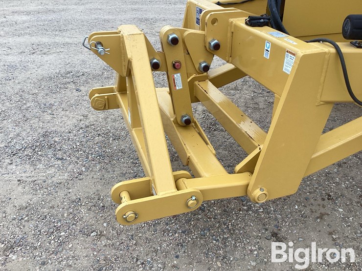 2022-schmeiser-svt24r-24'-varitrak-folding-3-pt-land-leveler-image-13