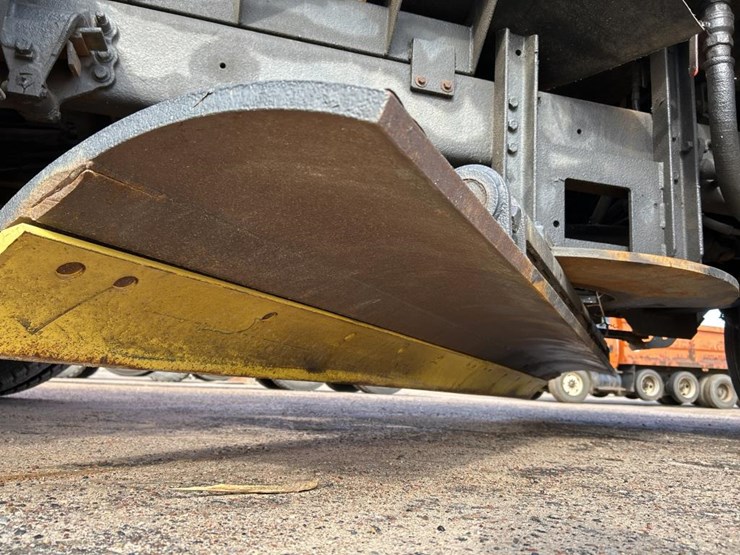 2002-caterpillar-3126-image-30