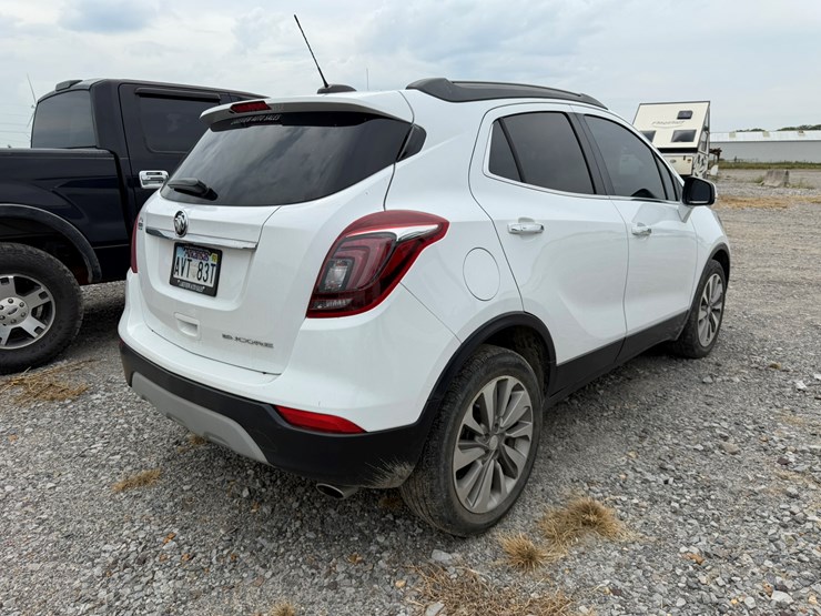 2019-buick-encore-image-4